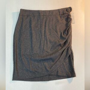 Larry Levine NWT 
Skirt 
12 charcoal/ white
Not lined